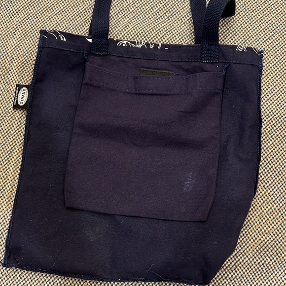 Strand totes - Picture 5 of 7